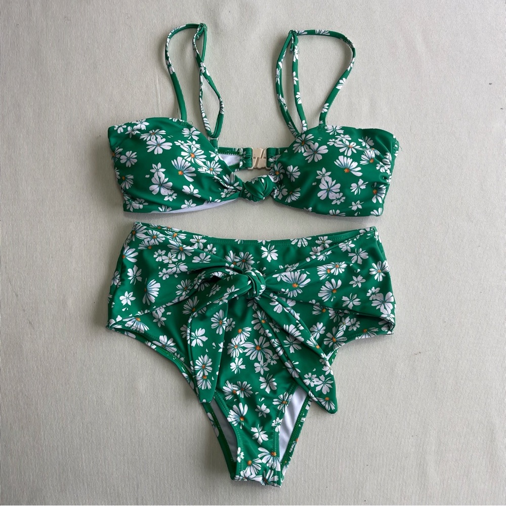Pink Lily Green two-piece swimsuit high-waisted with a tie-front detail